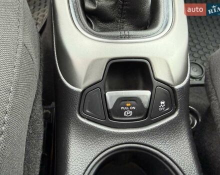 Сірий Джип Compass, об'ємом двигуна 2.4 л та пробігом 127 тис. км за 14900 $, фото 20 на Automoto.ua