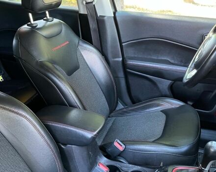 Серый Джип Компас, объемом двигателя 2.4 л и пробегом 128 тыс. км за 15490 $, фото 19 на Automoto.ua