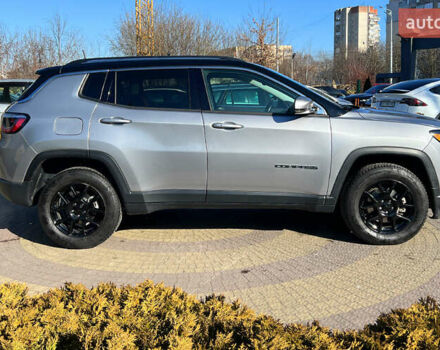 Сірий Джип Compass, об'ємом двигуна 2.4 л та пробігом 167 тис. км за 17700 $, фото 7 на Automoto.ua