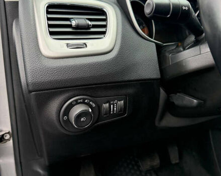 Сірий Джип Compass, об'ємом двигуна 2.36 л та пробігом 118 тис. км за 15500 $, фото 26 на Automoto.ua