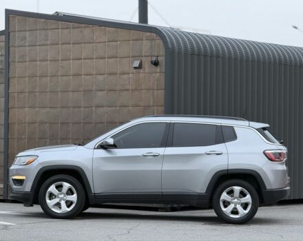 Серый Джип Компас, объемом двигателя 2.4 л и пробегом 105 тыс. км за 14950 $, фото 5 на Automoto.ua