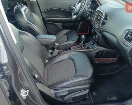 Серый Джип Компас, объемом двигателя 2.36 л и пробегом 95 тыс. км за 15158 $, фото 5 на Automoto.ua