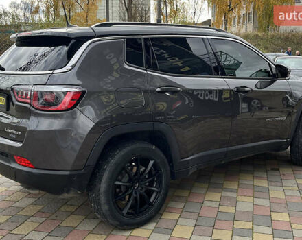 Сірий Джип Compass, об'ємом двигуна 2.36 л та пробігом 220 тис. км за 13800 $, фото 6 на Automoto.ua