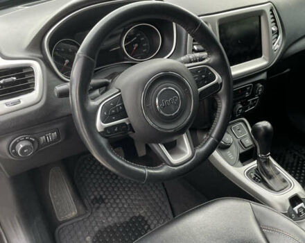 Сірий Джип Compass, об'ємом двигуна 2.4 л та пробігом 123 тис. км за 18000 $, фото 38 на Automoto.ua