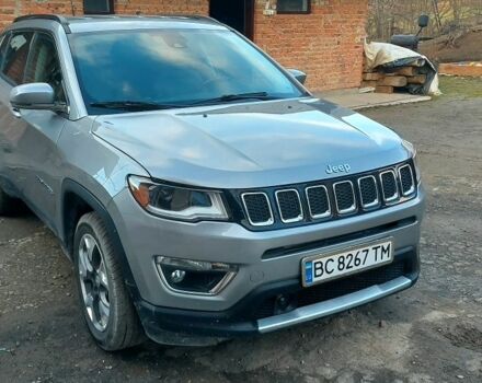 Сірий Джип Compass, об'ємом двигуна 2.4 л та пробігом 95 тис. км за 17000 $, фото 2 на Automoto.ua