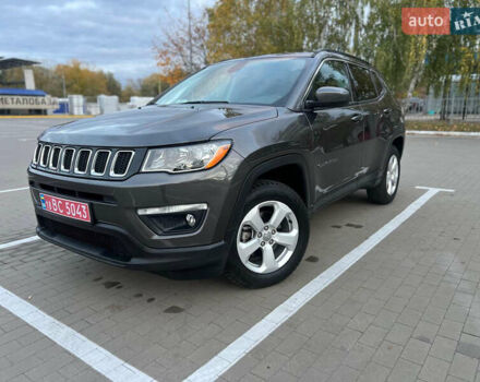 Джип Компас 2018 в Сумах на Automoto.ua Серый Джип Компас, объемом двигателя 2.36 л и пробегом 88 тыс. км за 14600 $, фото 2 на Automoto.ua