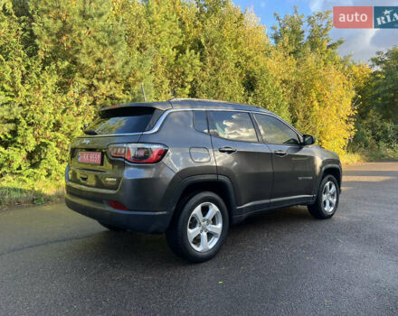 Сірий Джип Compass, об'ємом двигуна 2.36 л та пробігом 184 тис. км за 12900 $, фото 7 на Automoto.ua