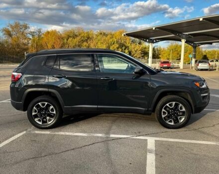 Джип Компас 2018 в Запорожье на Automoto.ua Серый Джип Компас, объемом двигателя 0 л и пробегом 129 тыс. км за 16200 $, фото 4 на Automoto.ua