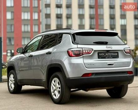 Серый Джип Компас, объемом двигателя 2.4 л и пробегом 191 тыс. км за 13400 $, фото 10 на Automoto.ua