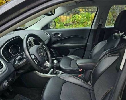 Серый Джип Компас, объемом двигателя 0 л и пробегом 114 тыс. км за 8100 $, фото 6 на Automoto.ua