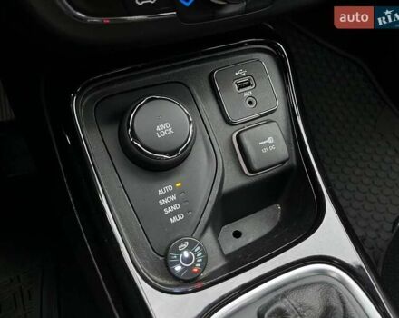 Сірий Джип Compass, об'ємом двигуна 2.36 л та пробігом 87 тис. км за 14990 $, фото 29 на Automoto.ua