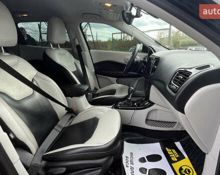 Сірий Джип Compass, об'ємом двигуна 2.36 л та пробігом 220 тис. км за 13800 $, фото 18 на Automoto.ua