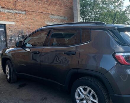 Серый Джип Компас, объемом двигателя 2.4 л и пробегом 96 тыс. км за 16000 $, фото 7 на Automoto.ua