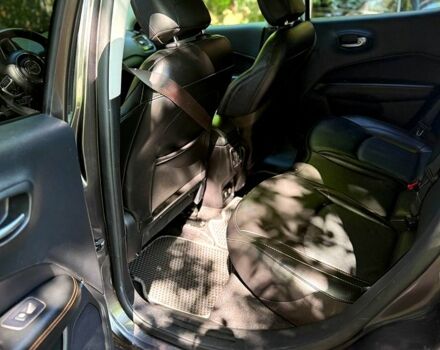 Сірий Джип Compass, об'ємом двигуна 2.4 л та пробігом 114 тис. км за 14500 $, фото 4 на Automoto.ua
