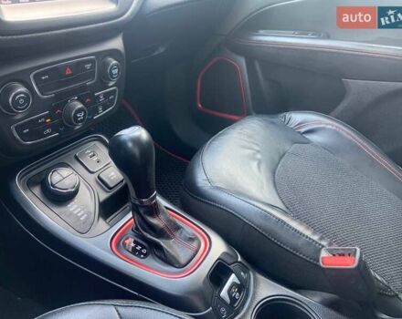 Джип Compass 2019 у Києві на Automoto.ua Сірий Джип Compass, об'ємом двигуна 2.36 л та пробігом 130 тис. км за 15990 $, фото 21 на Automoto.ua