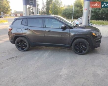 Сірий Джип Compass, об'ємом двигуна 2.36 л та пробігом 132 тис. км за 17000 $, фото 4 на Automoto.ua