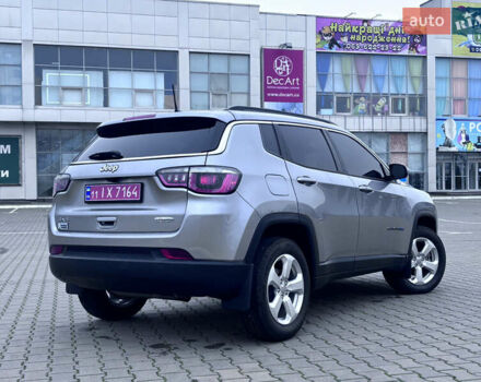 Серый Джип Компас, объемом двигателя 2.4 л и пробегом 40 тыс. км за 16800 $, фото 2 на Automoto.ua