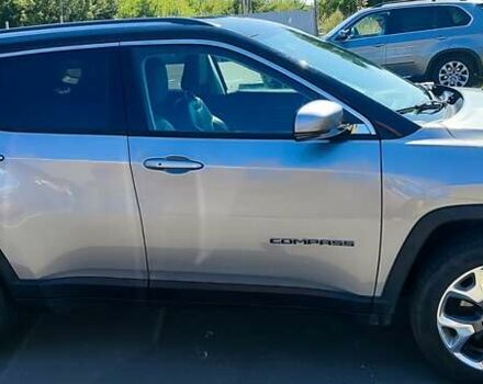 Серый Джип Компас, объемом двигателя 2.36 л и пробегом 77 тыс. км за 19900 $, фото 2 на Automoto.ua