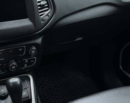 Сірий Джип Compass, об'ємом двигуна 2.36 л та пробігом 60 тис. км за 14700 $, фото 20 на Automoto.ua