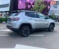 Джип Compass 2019 у Києві на Automoto.ua Сірий Джип Compass, об'ємом двигуна 2.36 л та пробігом 130 тис. км за 15990 $, фото 3 на Automoto.ua