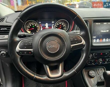 Сірий Джип Compass, об'ємом двигуна 2.36 л та пробігом 130 тис. км за 15990 $, фото 13 на Automoto.ua