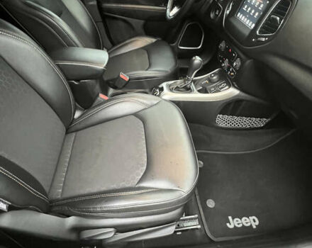 Серый Джип Компас, объемом двигателя 2.4 л и пробегом 40 тыс. км за 16800 $, фото 8 на Automoto.ua