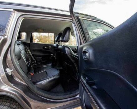 Сірий Джип Compass, об'ємом двигуна 2.4 л та пробігом 46 тис. км за 10400 $, фото 10 на Automoto.ua