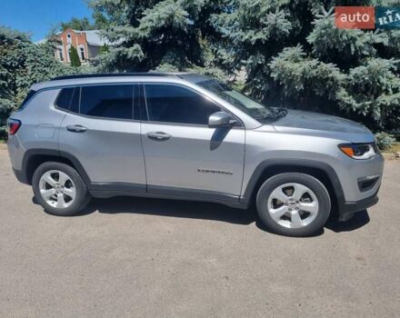 Серый Джип Компас, объемом двигателя 2.36 л и пробегом 37 тыс. км за 16000 $, фото 3 на Automoto.ua