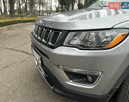 Серый Джип Компас, объемом двигателя 2.36 л и пробегом 189 тыс. км за 17300 $, фото 1 на Automoto.ua