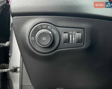 Сірий Джип Compass, об'ємом двигуна 2.36 л та пробігом 130 тис. км за 15990 $, фото 11 на Automoto.ua