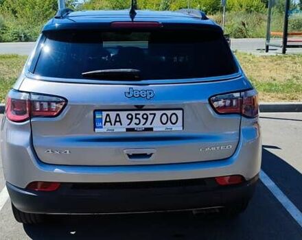 Серый Джип Компас, объемом двигателя 2.36 л и пробегом 77 тыс. км за 19900 $, фото 3 на Automoto.ua