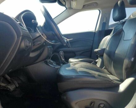 Сірий Джип Compass, об'ємом двигуна 2.4 л та пробігом 70 тис. км за 2000 $, фото 6 на Automoto.ua