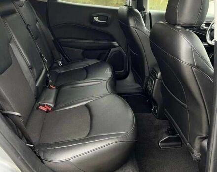 Джип Compass 2019 у Києві на Automoto.ua Сірий Джип Compass, об'ємом двигуна 2.4 л та пробігом 67 тис. км за 9800 $, фото 9 на Automoto.ua