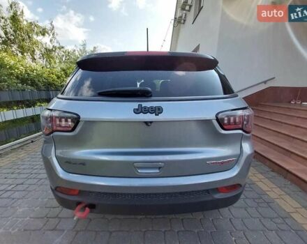 Джип Compass 2019 у Первомайськ на Automoto.ua Сірий Джип Compass, об'ємом двигуна 2.36 л та пробігом 195 тис. км за 17800 $, фото 1 на Automoto.ua