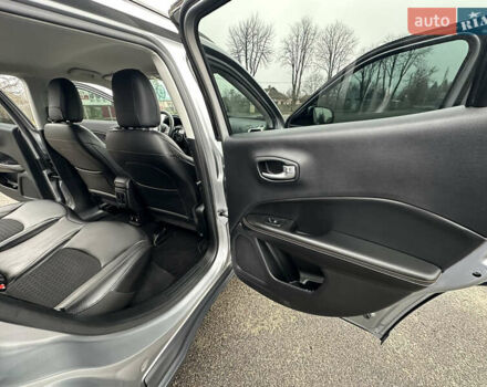 Серый Джип Компас, объемом двигателя 2.4 л и пробегом 31 тыс. км за 15599 $, фото 24 на Automoto.ua