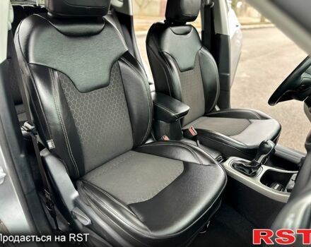 Сірий Джип Compass, об'ємом двигуна 24 л та пробігом 32 тис. км за 16100 $, фото 10 на Automoto.ua