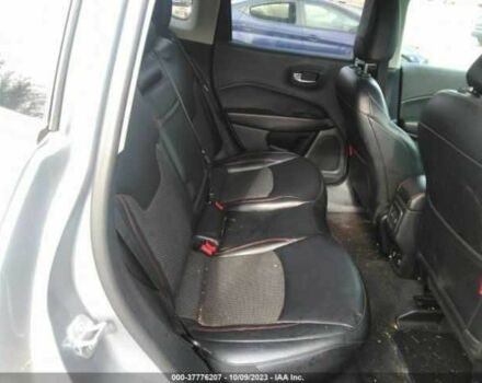 Серый Джип Компас, объемом двигателя 2.4 л и пробегом 23 тыс. км за 4500 $, фото 6 на Automoto.ua