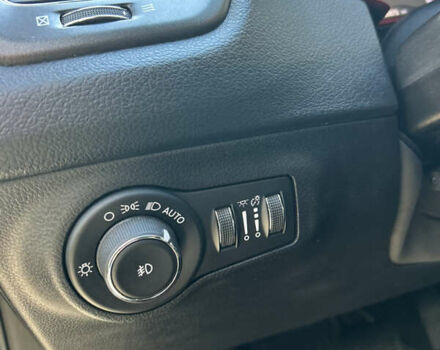 Сірий Джип Compass, об'ємом двигуна 2.36 л та пробігом 88 тис. км за 16700 $, фото 13 на Automoto.ua