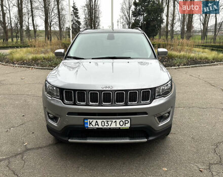 Серый Джип Компас, объемом двигателя 2.36 л и пробегом 189 тыс. км за 17300 $, фото 3 на Automoto.ua