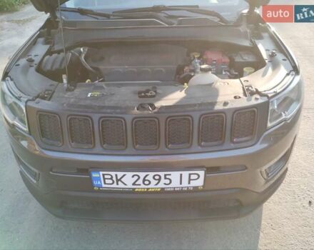 Сірий Джип Compass, об'ємом двигуна 2.36 л та пробігом 132 тис. км за 17000 $, фото 7 на Automoto.ua