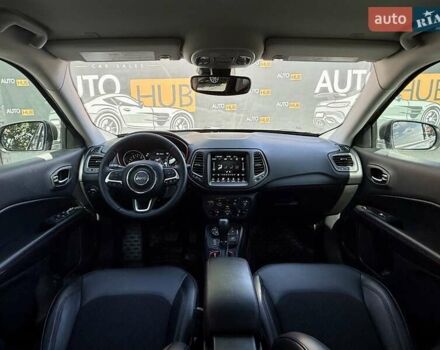 Джип Компас 2019 в Харькове на Automoto.ua Серый Джип Компас, объемом двигателя 2.36 л и пробегом 39 тыс. км за 17000 $, фото 13 на Automoto.ua