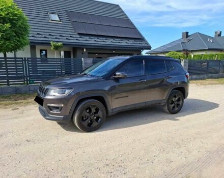 Сірий Джип Compass, об'ємом двигуна 0 л та пробігом 82 тис. км за 8000 $, фото 1 на Automoto.ua