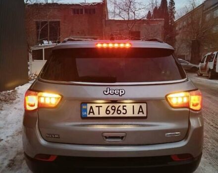 Серый Джип Компас, объемом двигателя 2.36 л и пробегом 40 тыс. км за 14000 $, фото 5 на Automoto.ua