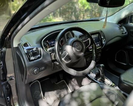 Джип Compass 2019 у Барвенковом на Automoto.ua Сірий Джип Compass, об'ємом двигуна 2.36 л та пробігом 114 тис. км за 14500 $, фото 7 на Automoto.ua