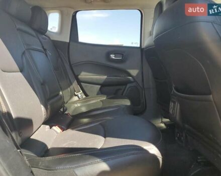 Сірий Джип Compass, об'ємом двигуна 2.4 л та пробігом 112 тис. км за 13140 $, фото 10 на Automoto.ua