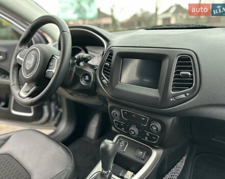 Серый Джип Компас, объемом двигателя 2.4 л и пробегом 31 тыс. км за 15599 $, фото 33 на Automoto.ua