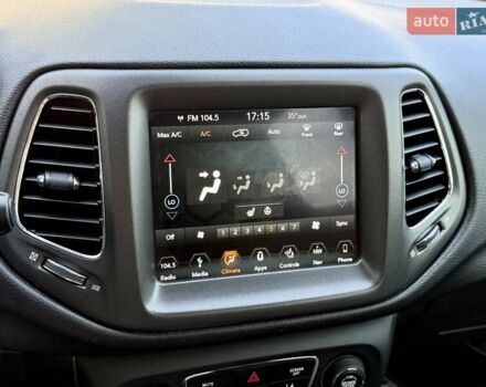 Джип Компас 2019 в Харькове на Automoto.ua Серый Джип Компас, объемом двигателя 2.36 л и пробегом 39 тыс. км за 17000 $, фото 17 на Automoto.ua