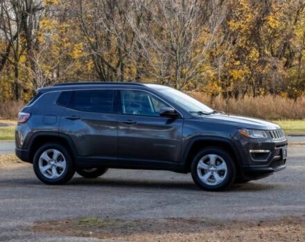 Сірий Джип Compass, об'ємом двигуна 2.4 л та пробігом 46 тис. км за 10400 $, фото 2 на Automoto.ua