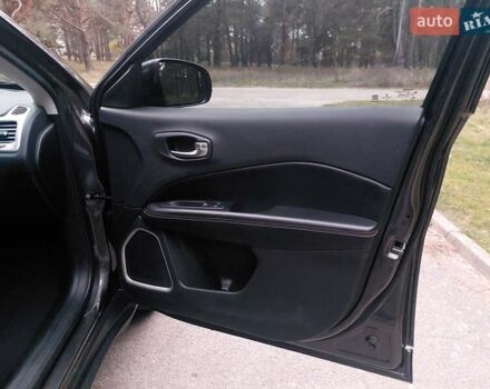 Серый Джип Компас, объемом двигателя 2.36 л и пробегом 78 тыс. км за 14700 $, фото 13 на Automoto.ua