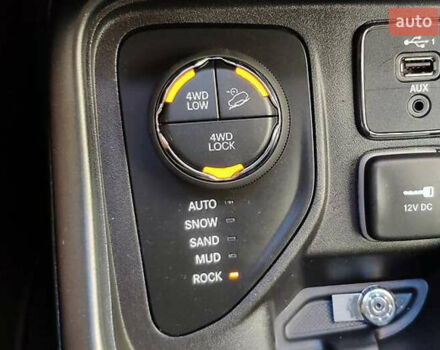 Сірий Джип Compass, об'ємом двигуна 2.36 л та пробігом 93 тис. км за 18500 $, фото 25 на Automoto.ua
